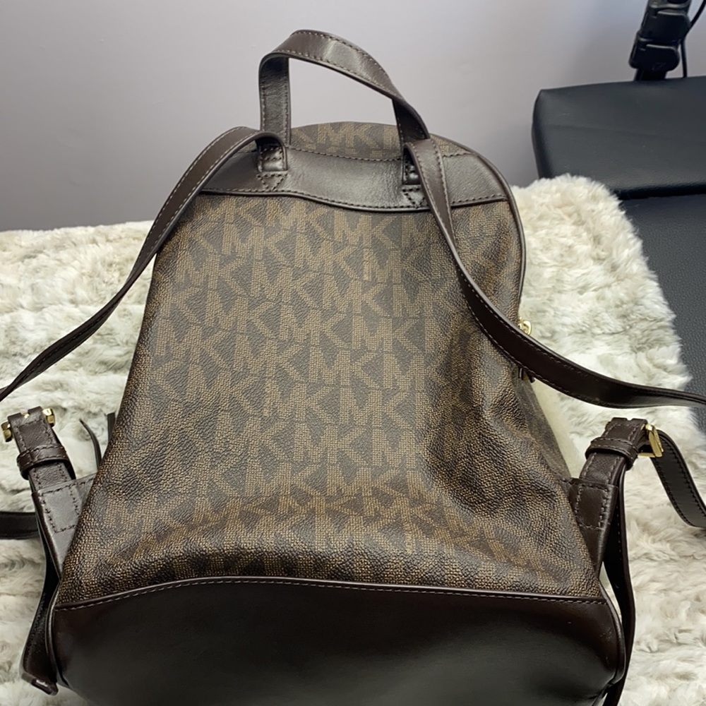 Michael Kors Rhea Backpack - Picture 3 of 7